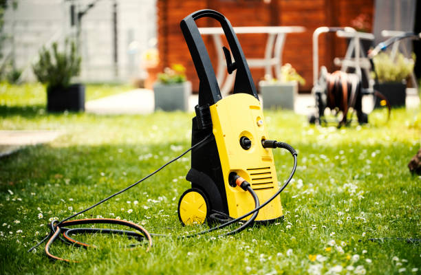 Best Playground Equipment Cleaning  in Mcelhattan, PA